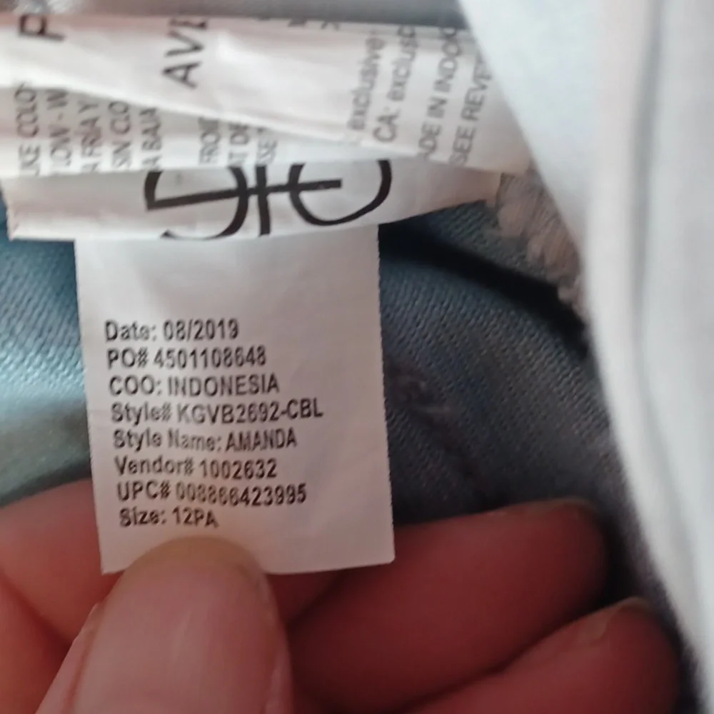 Gloria Vanderbilt Light Blue Amanda Straight Leg High Rise Jeans Petite